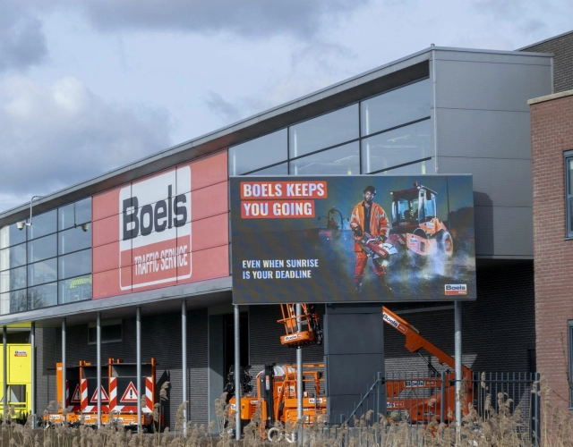 Outdoor LED signage bij Boels - HOOQD