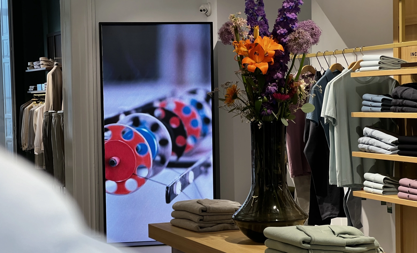 Witteveen LED schermen voor retail - HOOQD