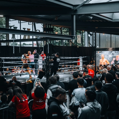 HOOQD Bonjasky - LED schermen achter boxring