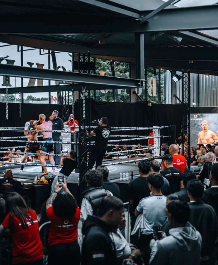 HOOQD Bonjasky - LED schermen achter boxring